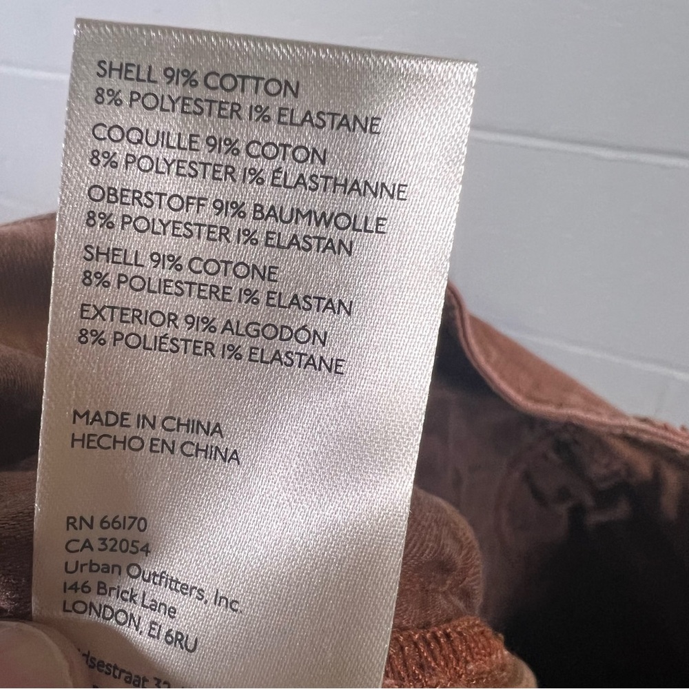 Pilcro Mid-Rise Flare Pants Size 30 - Picture 6 of 6